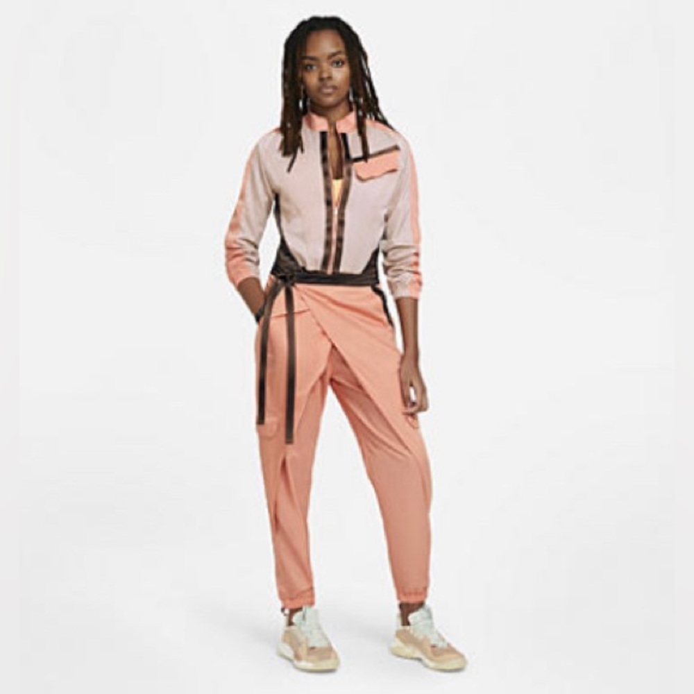 Jordan Future Primal
Women's Flight Suit
Size S (4-6)
Style DA1517-808, NWOT